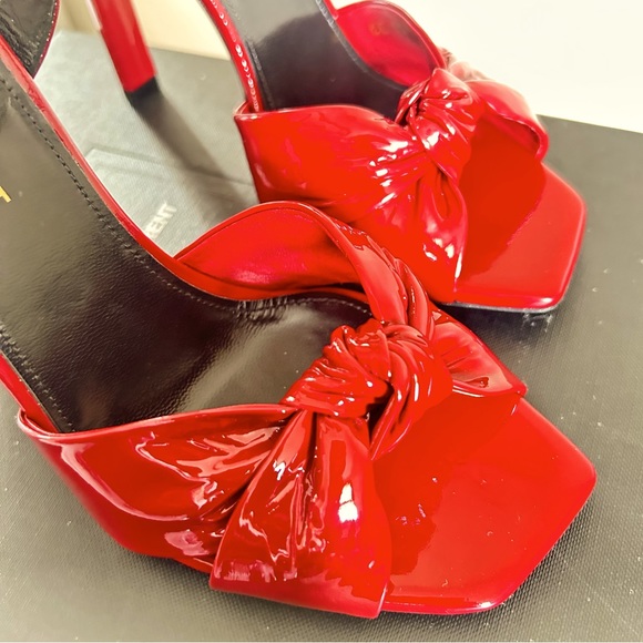 Saint Laurent NWOB Designer Amy Patent Leather Bow Ankle-Strap Sandals Size 35.5 - Picture 10 of 14